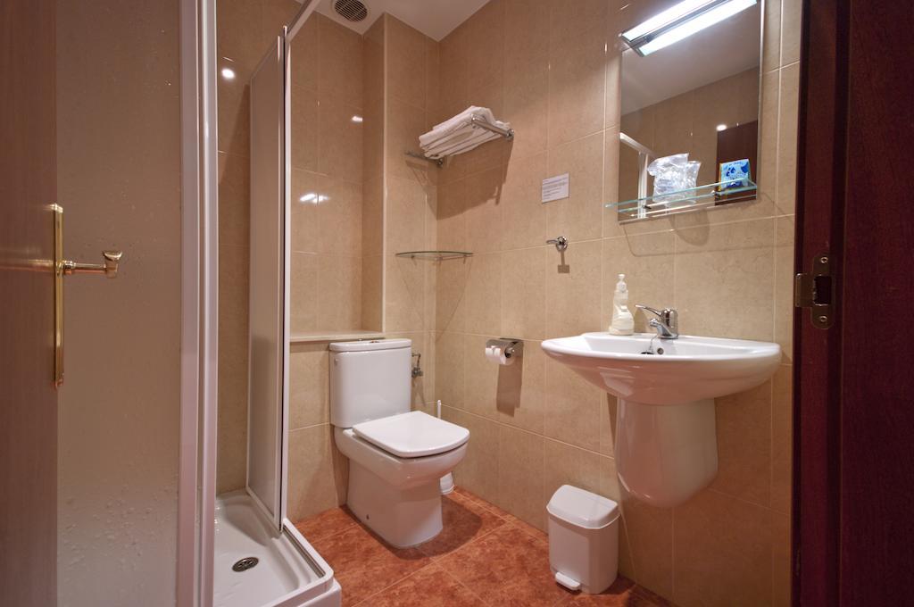 U-Hotel Dario Lugo Ruang foto